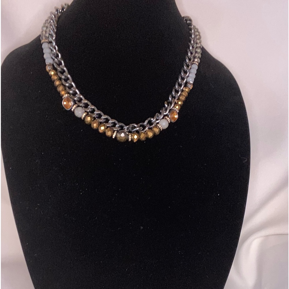 Beautiful Vera Wang silver chain necklace in gold and silver $35